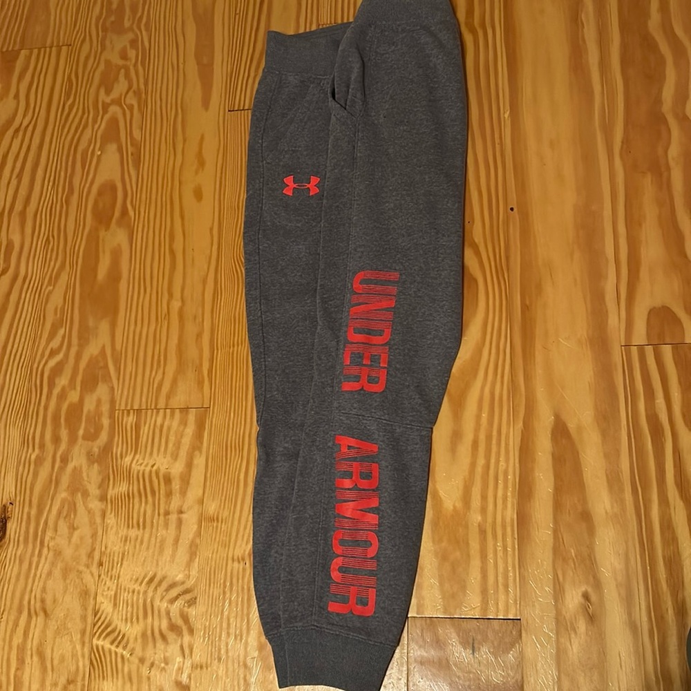 UNDER ARMOUR Grey Joggers